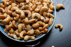 The least expensive nuts and seeds for heart health